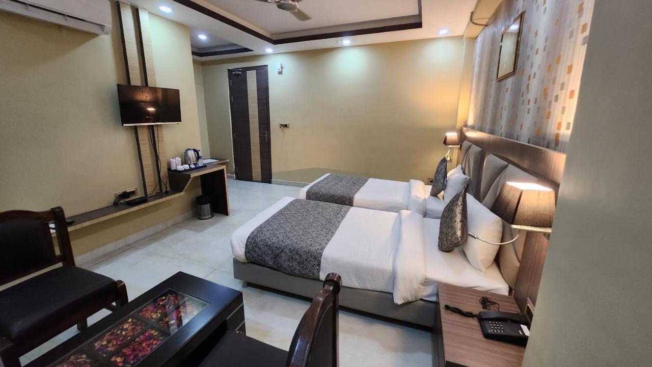 The Bodhi Palace Resort Bagian luar foto