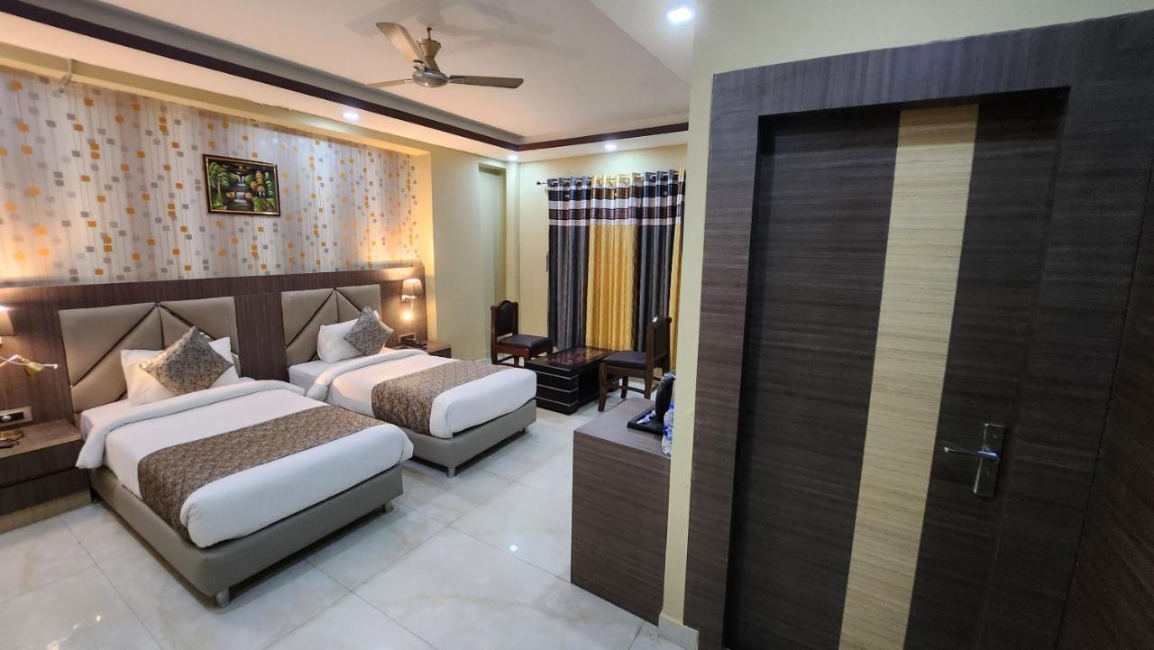 The Bodhi Palace Resort Bagian luar foto