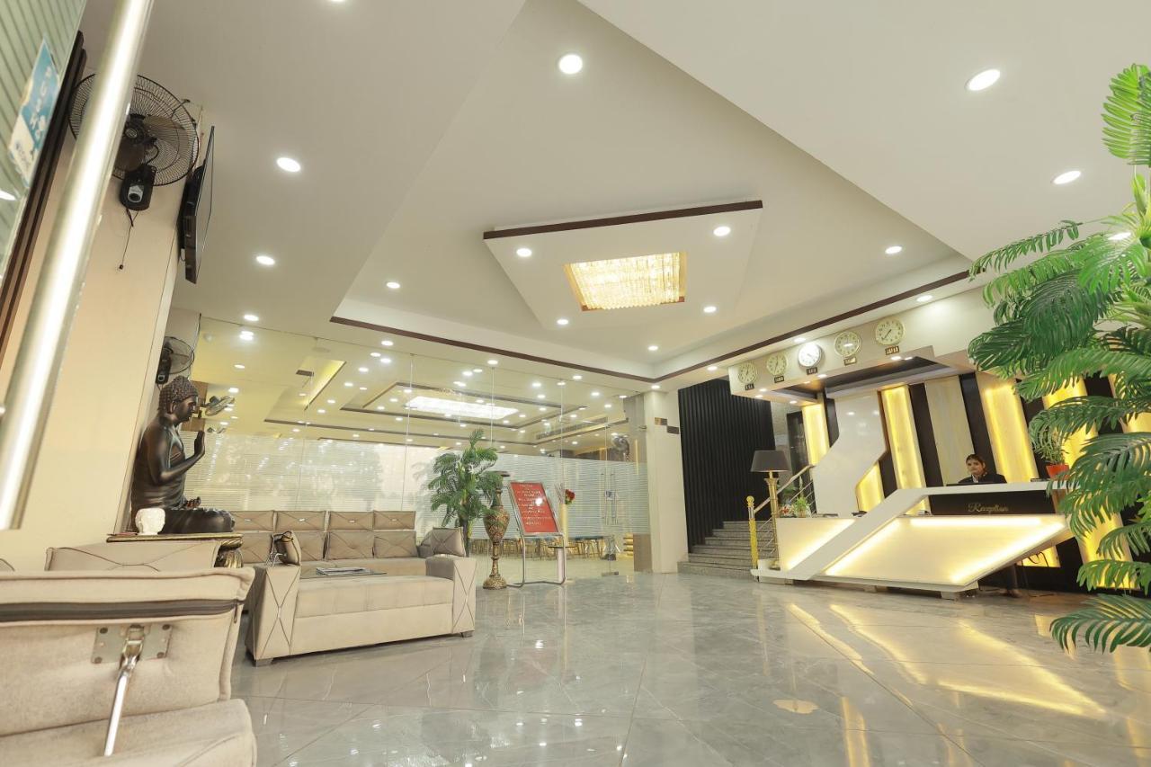 The Bodhi Palace Resort Bagian luar foto